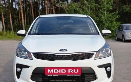 KIA Rio IV, 2018 год, 1 335 000 рублей, 2 фотография