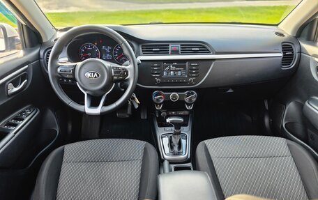 KIA Rio IV, 2018 год, 1 335 000 рублей, 12 фотография