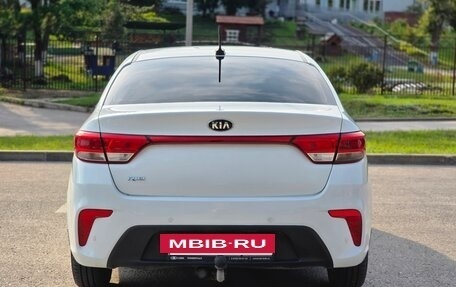 KIA Rio IV, 2018 год, 1 335 000 рублей, 5 фотография