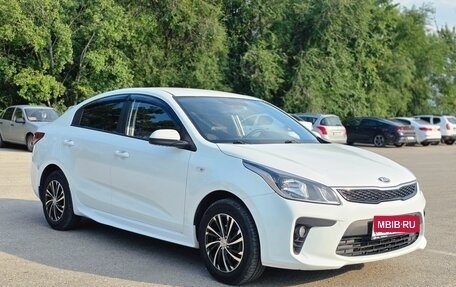 KIA Rio IV, 2018 год, 1 335 000 рублей, 9 фотография
