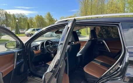 Toyota RAV4, 2017 год, 2 470 000 рублей, 7 фотография