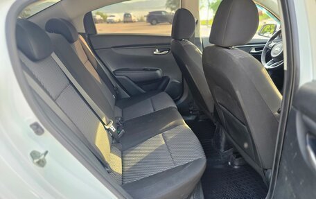 KIA Rio IV, 2018 год, 1 335 000 рублей, 19 фотография