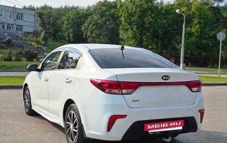 KIA Rio IV, 2018 год, 1 335 000 рублей, 6 фотография