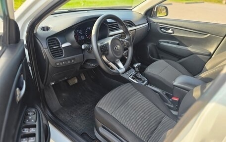 KIA Rio IV, 2018 год, 1 335 000 рублей, 10 фотография