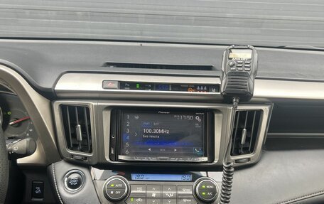 Toyota RAV4, 2013 год, 1 675 000 рублей, 14 фотография