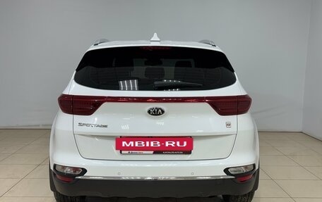 KIA Sportage IV рестайлинг, 2019 год, 2 300 000 рублей, 6 фотография