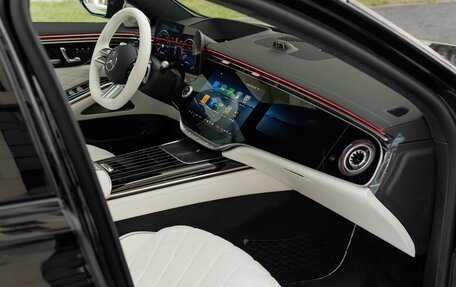 Mercedes-Benz S-Класс, 2026 год, 31 000 000 рублей, 31 фотография