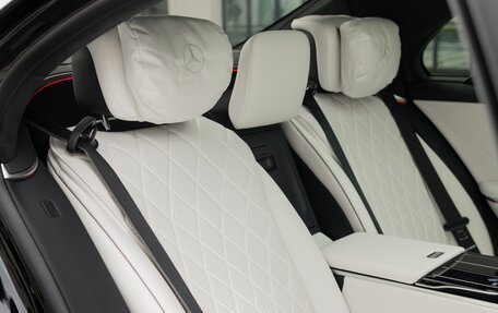 Mercedes-Benz S-Класс, 2026 год, 31 000 000 рублей, 39 фотография