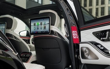 Mercedes-Benz S-Класс, 2026 год, 31 000 000 рублей, 33 фотография