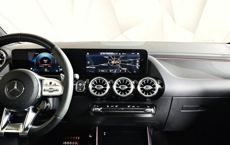 Mercedes-Benz GLA AMG, 2020 год, 4 550 000 рублей, 15 фотография
