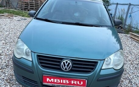 Volkswagen Polo IV рестайлинг, 2006 год, 260 000 рублей, 1 фотография