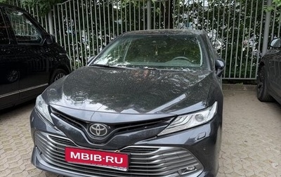 Toyota Camry, 2019 год, 2 450 000 рублей, 1 фотография