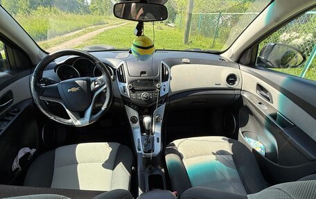 Chevrolet Cruze II, 2013 год, 680 000 рублей, 8 фотография