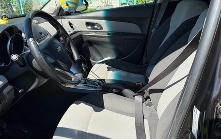 Chevrolet Cruze II, 2013 год, 680 000 рублей, 10 фотография