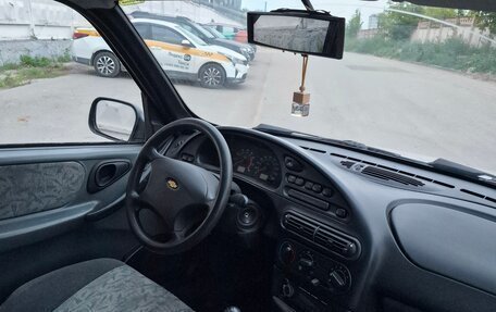Chevrolet Niva I рестайлинг, 2004 год, 425 000 рублей, 8 фотография