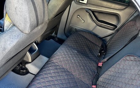 Ford Focus II рестайлинг, 2005 год, 370 000 рублей, 23 фотография
