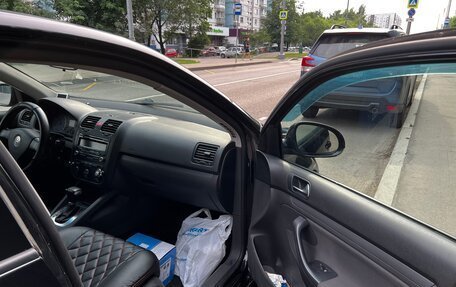 Volkswagen Jetta VI, 2009 год, 700 000 рублей, 6 фотография
