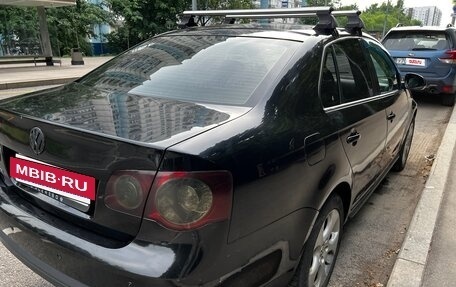 Volkswagen Jetta VI, 2009 год, 700 000 рублей, 4 фотография