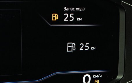 Volkswagen Tiguan II, 2020 год, 3 100 000 рублей, 15 фотография