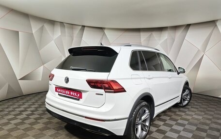 Volkswagen Tiguan II, 2020 год, 3 100 000 рублей, 2 фотография