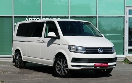 Volkswagen Caravelle T6 рестайлинг, 2016 год, 2 329 000 рублей, 5 фотография