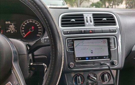 Volkswagen Polo VI (EU Market), 2018 год, 1 100 000 рублей, 4 фотография