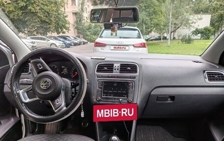 Volkswagen Polo VI (EU Market), 2018 год, 1 100 000 рублей, 3 фотография