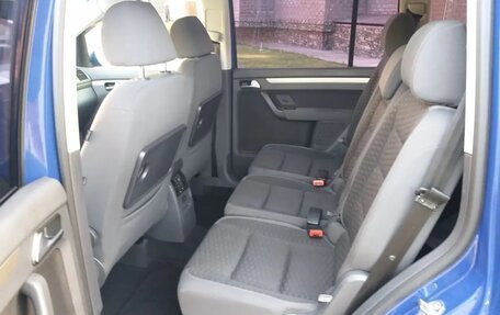 Volkswagen Touran III, 2007 год, 635 000 рублей, 17 фотография