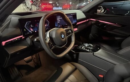 BMW 5 серия, 2025 год, 7 100 000 рублей, 8 фотография