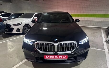 BMW 5 серия, 2025 год, 7 100 000 рублей, 2 фотография