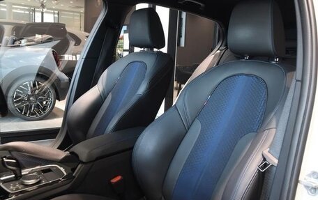 BMW 1 серия, 2023 год, 1 500 000 рублей, 8 фотография