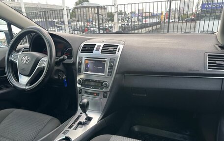 Toyota Avensis III рестайлинг, 2012 год, 1 150 000 рублей, 25 фотография