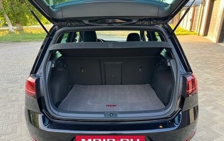 Volkswagen Golf GTI VII, 2018 год, 3 050 000 рублей, 7 фотография