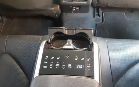 Toyota Camry, 2019 год, 2 450 000 рублей, 7 фотография