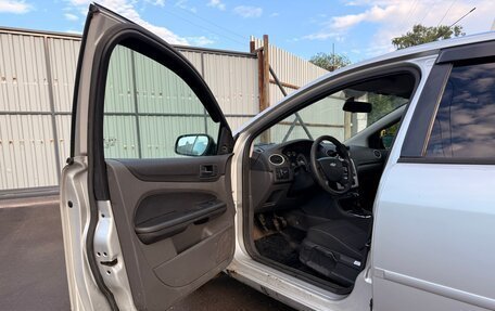 Ford Focus II рестайлинг, 2005 год, 365 000 рублей, 14 фотография