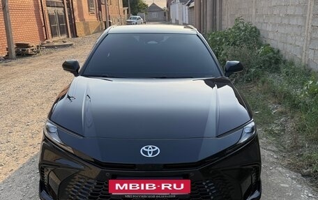 Toyota Camry, 2024 год, 3 380 000 рублей, 3 фотография