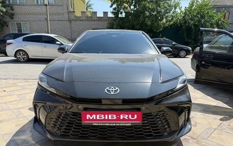 Toyota Camry, 2024 год, 3 380 000 рублей, 5 фотография