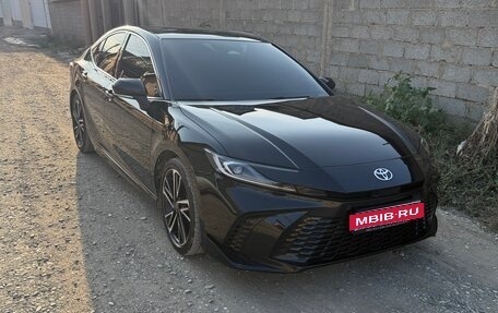 Toyota Camry, 2024 год, 3 380 000 рублей, 4 фотография