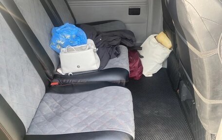 Volkswagen Caravelle T5, 2011 год, 1 650 000 рублей, 11 фотография