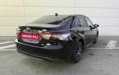 Toyota Camry, 2021 год, 2 800 000 рублей, 5 фотография