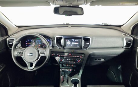 KIA Sportage IV рестайлинг, 2018 год, 1 650 000 рублей, 8 фотография