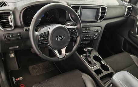 KIA Sportage IV рестайлинг, 2018 год, 1 650 000 рублей, 9 фотография