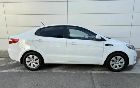 KIA Rio III рестайлинг, 2013 год, 990 000 рублей, 4 фотография