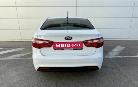 KIA Rio III рестайлинг, 2013 год, 990 000 рублей, 6 фотография