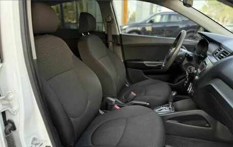 KIA Rio III рестайлинг, 2013 год, 990 000 рублей, 14 фотография
