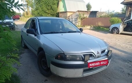 Mitsubishi Carisma I, 2003 год, 140 000 рублей, 2 фотография