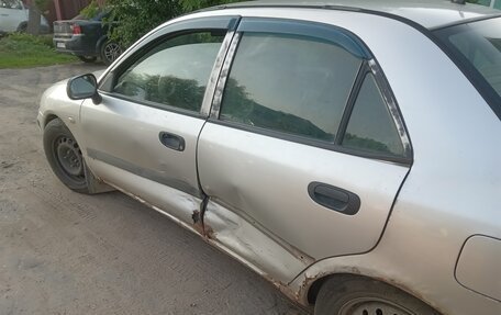 Mitsubishi Carisma I, 2003 год, 140 000 рублей, 5 фотография