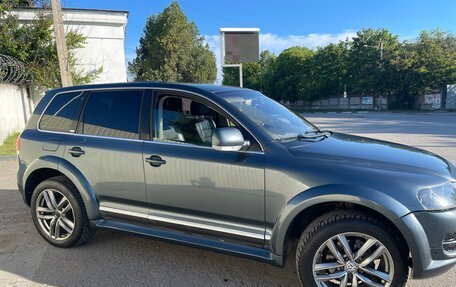 Volkswagen Touareg III, 2003 год, 760 000 рублей, 1 фотография