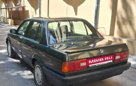 BMW 3 серия, 1988 год, 650 000 рублей, 2 фотография