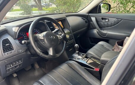 Infiniti FX II, 2011 год, 1 750 000 рублей, 19 фотография